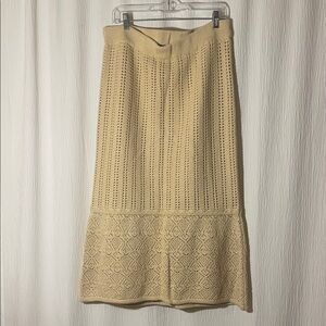 Chic Beige Crochet Maxi Skirt